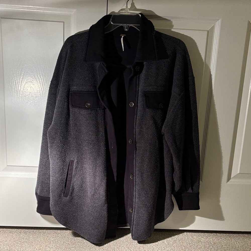 Free People Charcoal and Black “Ruby” Oversized Shirt Jacket Wmns Size XS